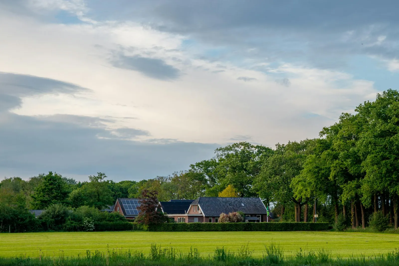 Salderingsregeling Tweede Woning: Zonnepanelen en